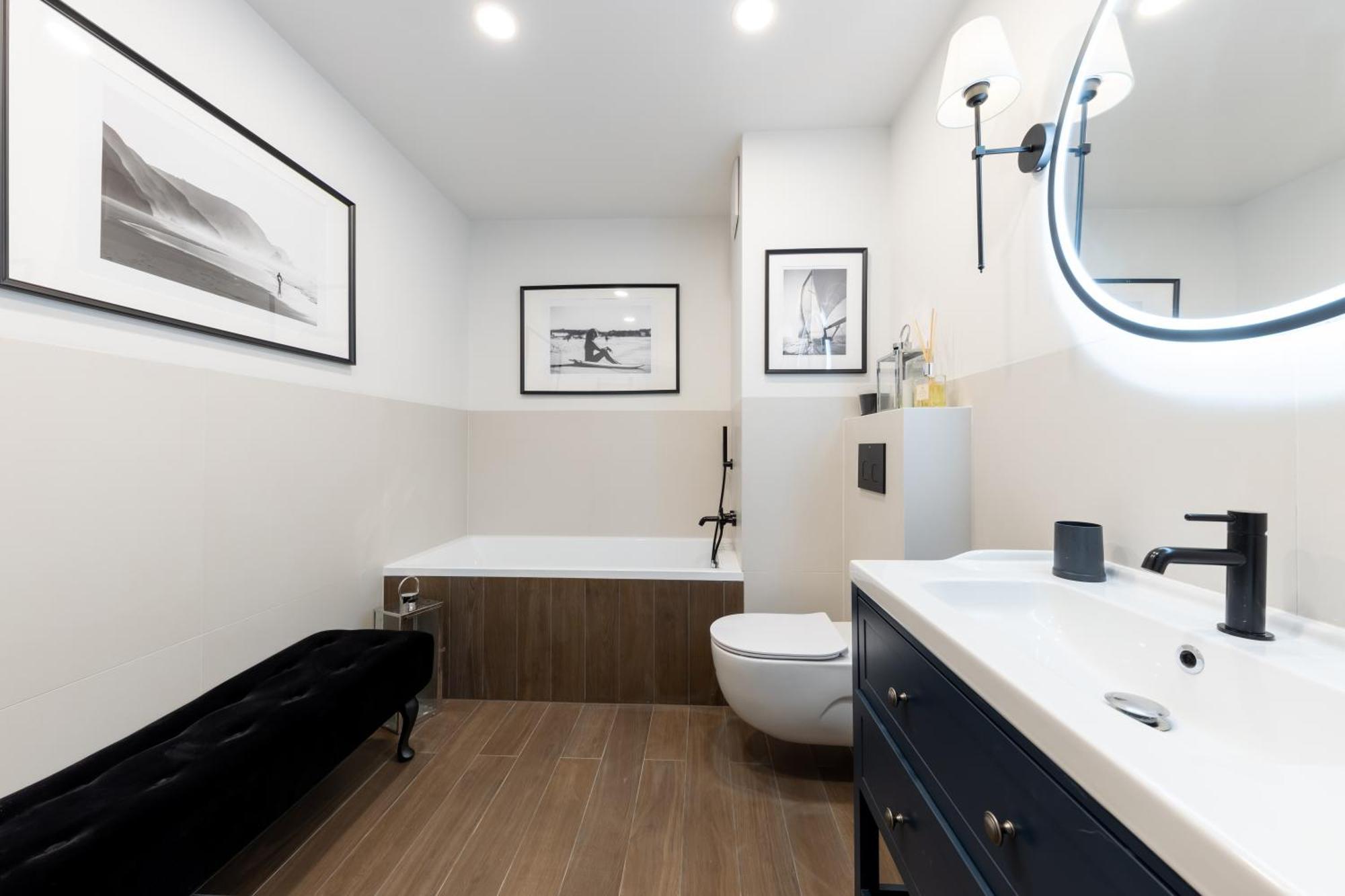 Tolomeo Mega Apartment